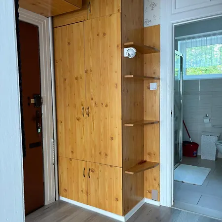 Apartman Hallera